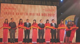 Khai mạc Tháng Khuyến mại Hà Nội năm 2012 - ảnh 1